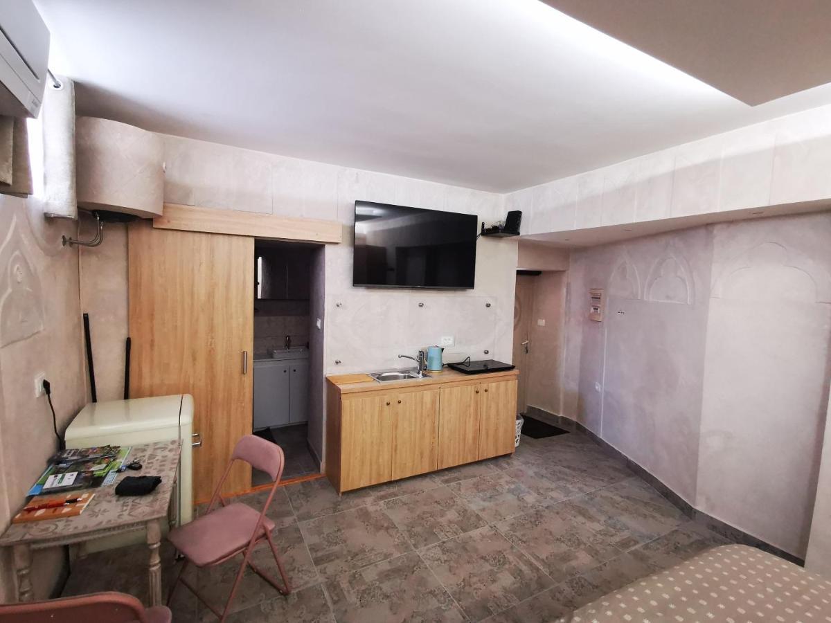 Apartma Veneziano โคเปร์ ภายนอก รูปภาพ